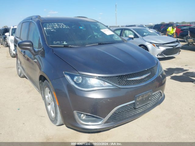 CHRYSLER PACIFICA 2017 2c4rc1eg9hr643832