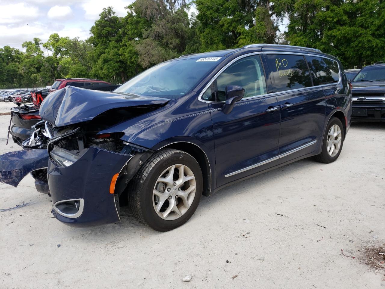 CHRYSLER PACIFICA 2017 2c4rc1eg9hr832545