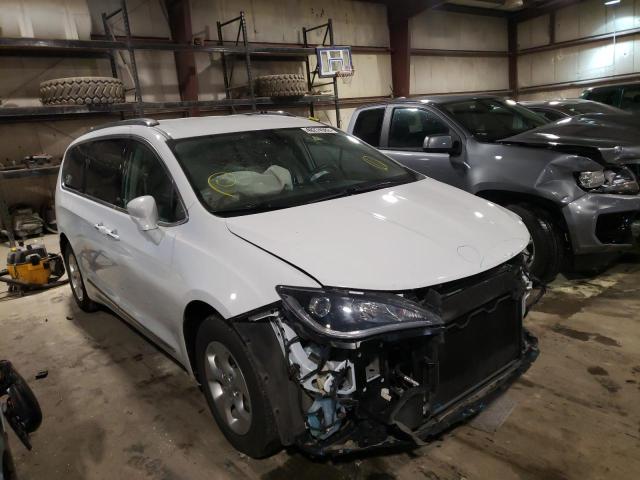 CHRYSLER PACIFICA T 2017 2c4rc1egxhr782397