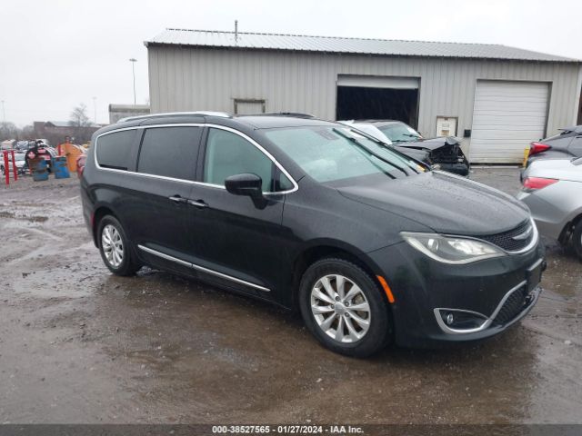 CHRYSLER PACIFICA 2018 2c4rc1egxjr106506