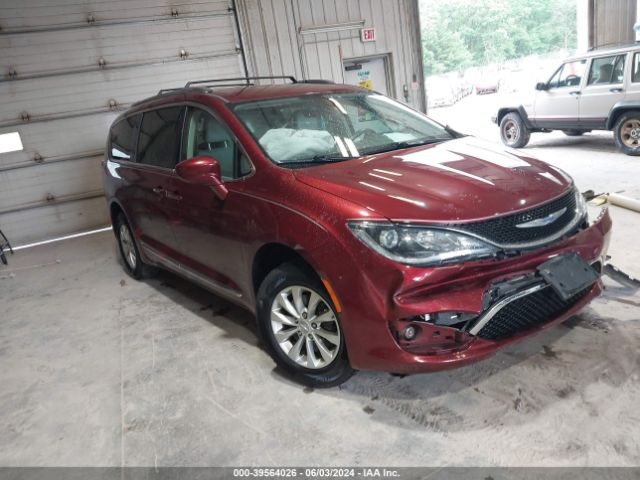 CHRYSLER PACIFICA 2018 2c4rc1egxjr258009