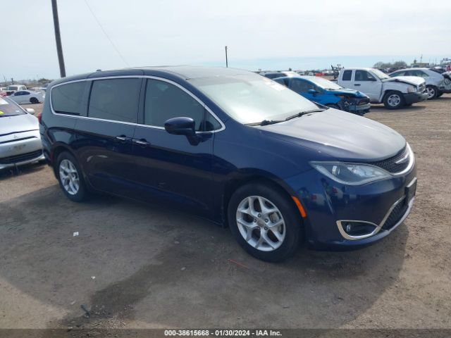 CHRYSLER PACIFICA 2018 2c4rc1fg2jr188827