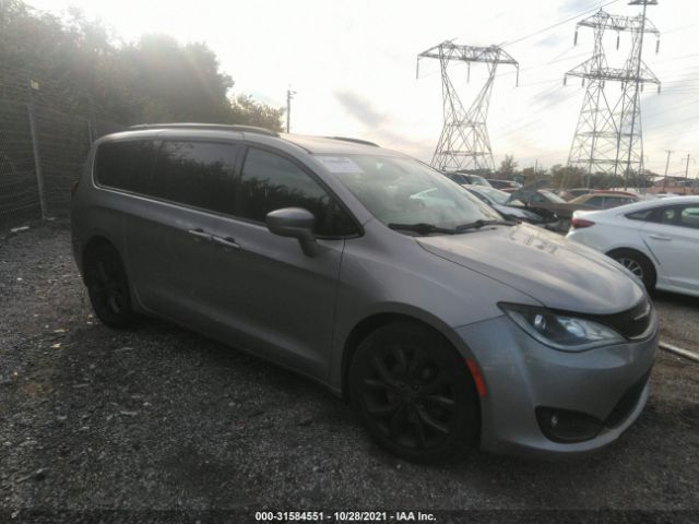 CHRYSLER PACIFICA 2018 2c4rc1fg2jr198158