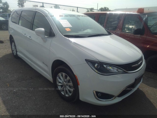 CHRYSLER PACIFICA 2018 2c4rc1fg3jr214268