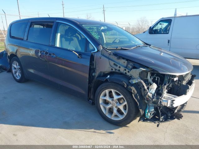 CHRYSLER PACIFICA 2018 2c4rc1fg3jr227862