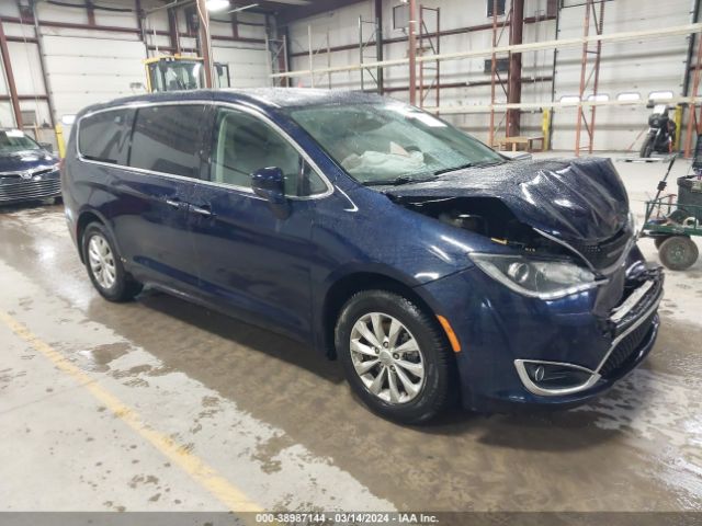 CHRYSLER PACIFICA 2018 2c4rc1fg3jr271649