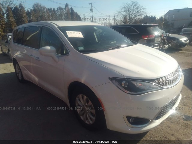 CHRYSLER PACIFICA 2019 2c4rc1fg3kr609925