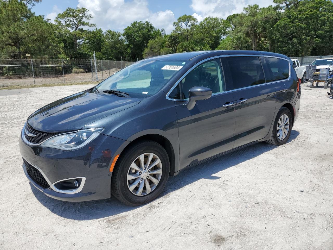 CHRYSLER PACIFICA 2019 2c4rc1fg3kr738084