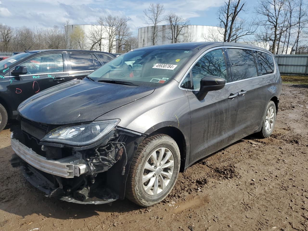 CHRYSLER PACIFICA 2018 2c4rc1fg4jr317148