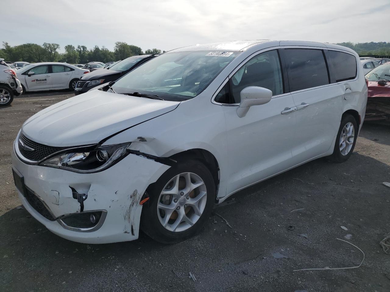 CHRYSLER PACIFICA 2018 2c4rc1fg5jr174291