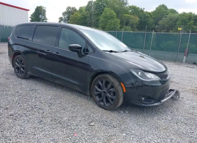 CHRYSLER PACIFICA 2018 2c4rc1fg5jr228060