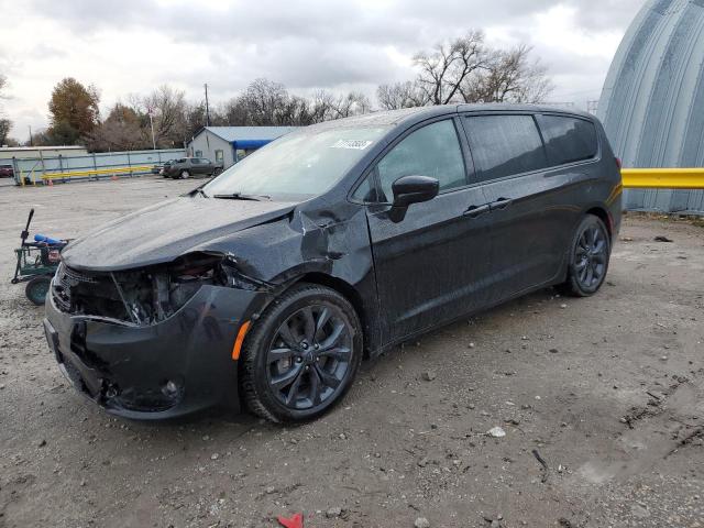 CHRYSLER PACIFICA 2018 2c4rc1fg5jr272933