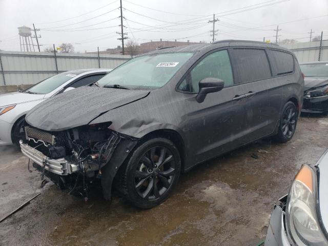 CHRYSLER PACIFICA 2019 2c4rc1fg5kr732903