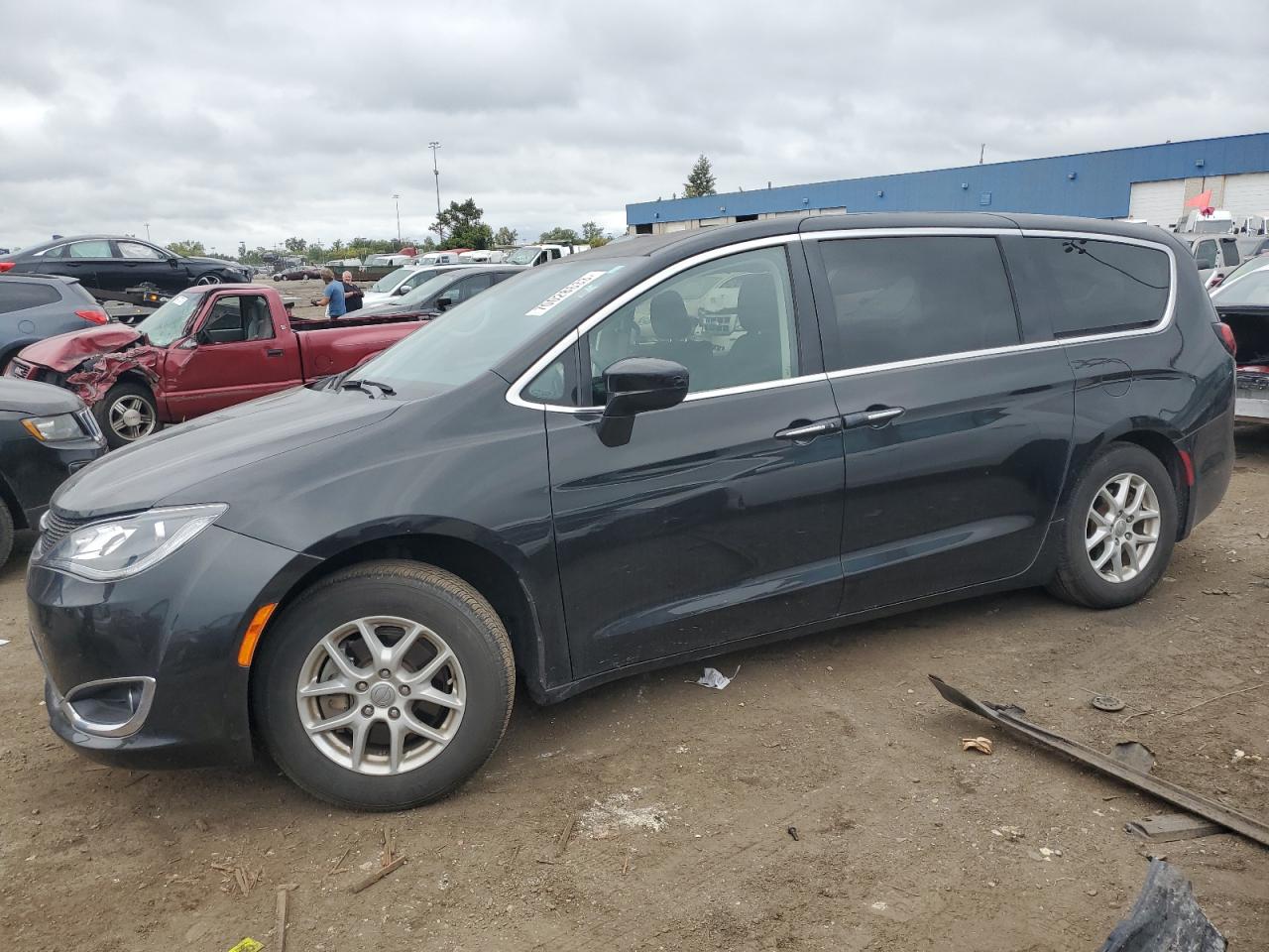 CHRYSLER PACIFICA 2020 2c4rc1fg5lr238283