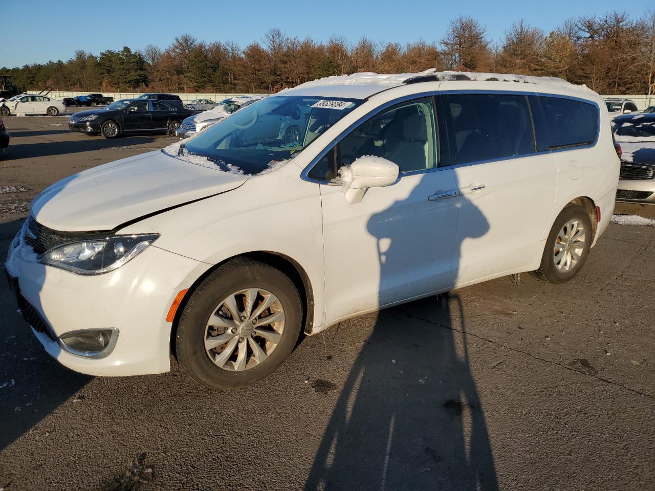 CHRYSLER PACIFICA 2019 2c4rc1fg6kr644278