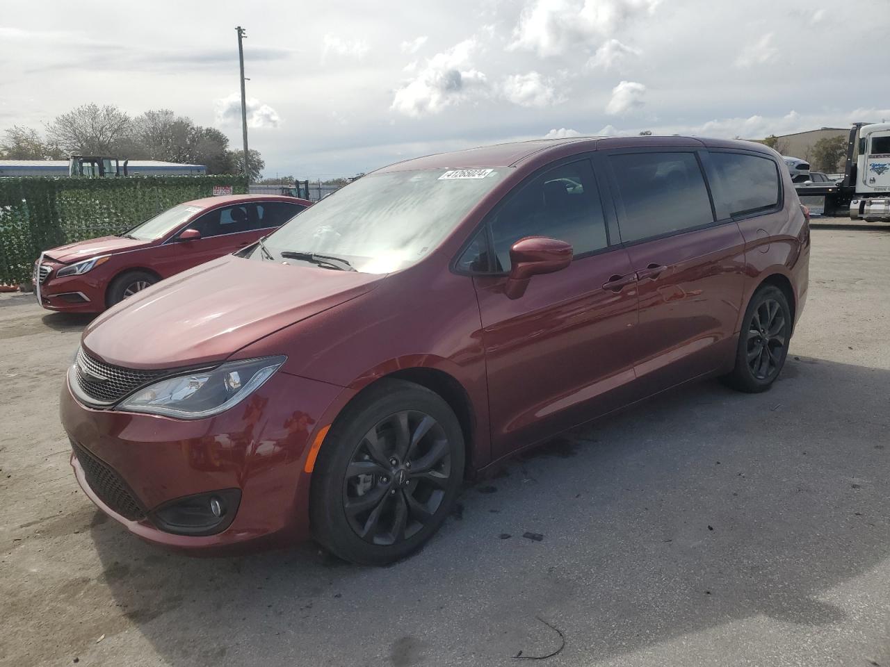 CHRYSLER PACIFICA 2019 2c4rc1fg6kr738158