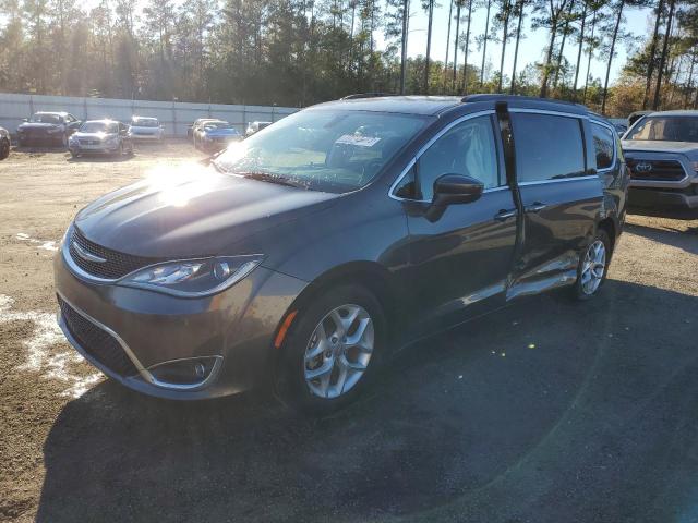 CHRYSLER PACIFICA 2018 2c4rc1fg7jr174017