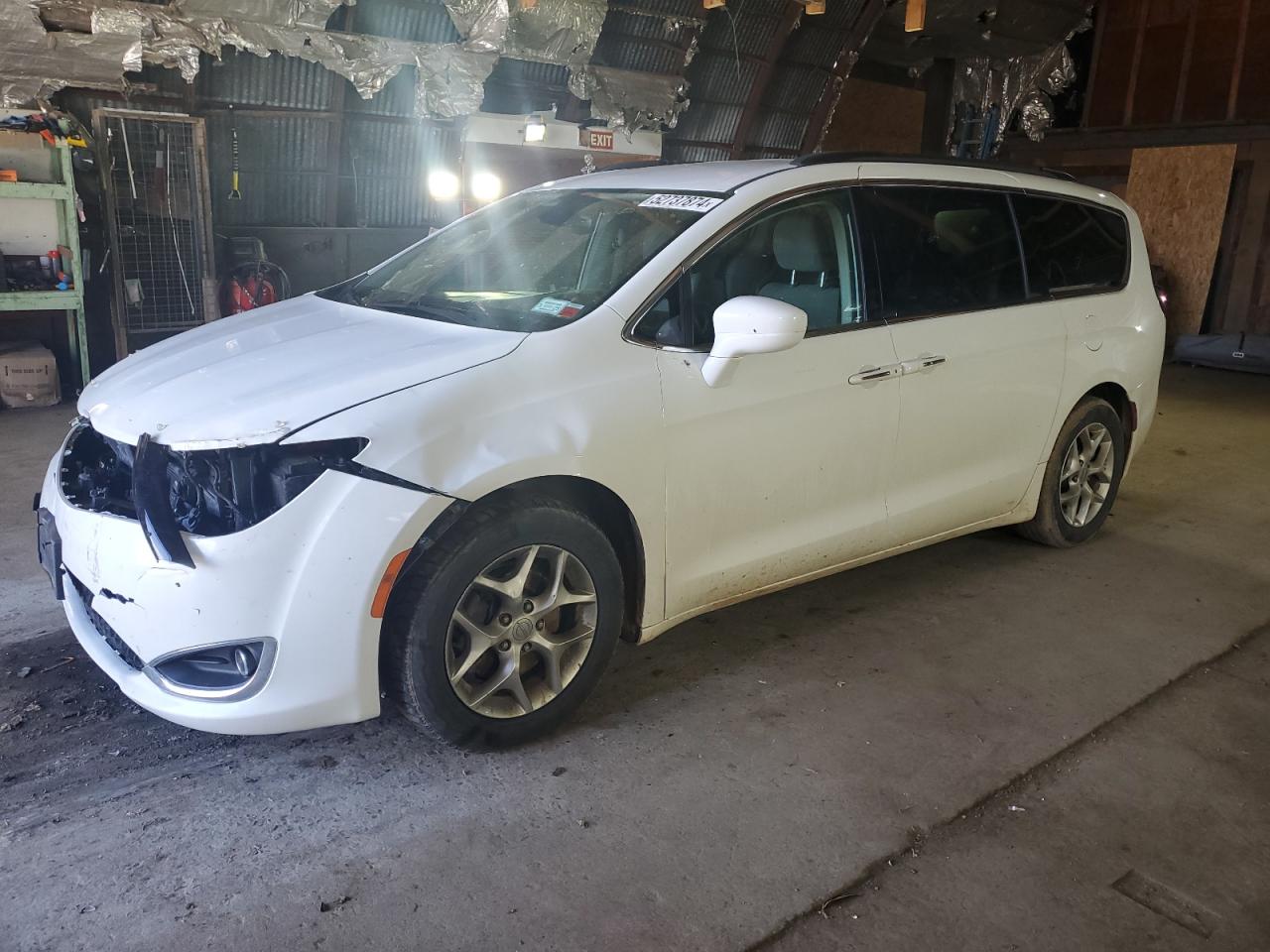 CHRYSLER PACIFICA 2018 2c4rc1fg7jr354193