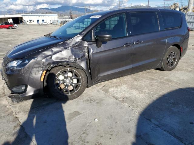 CHRYSLER PACIFICA 2018 2c4rc1fg8jr287426