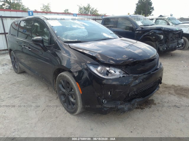 CHRYSLER PACIFICA 2018 2c4rc1fg9jr361842