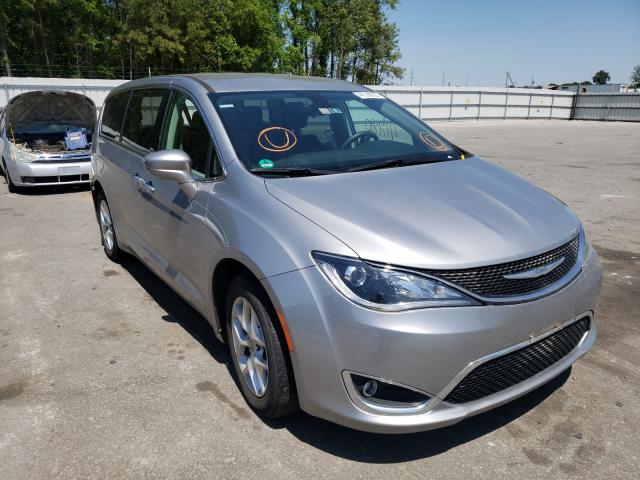 CHRYSLER NULL 2018 2c4rc1fgxjr116239