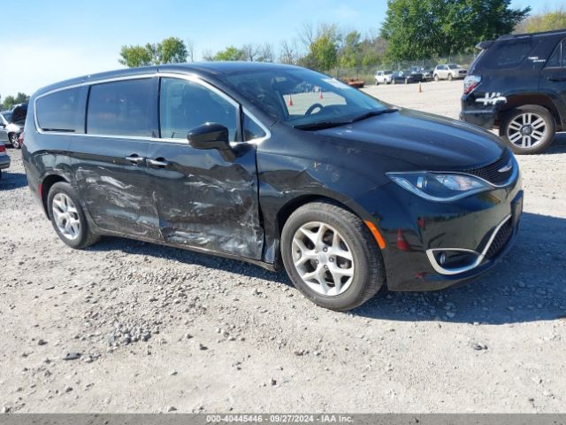 CHRYSLER PACIFICA 2018 2c4rc1fgxjr125765