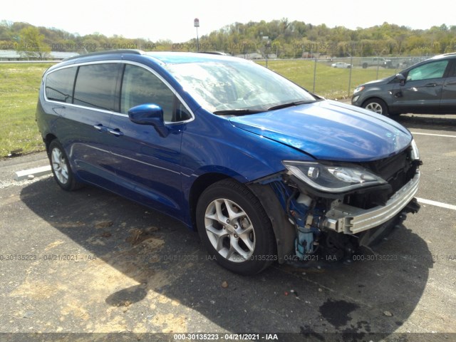 CHRYSLER PACIFICA 2018 2c4rc1fgxjr316750