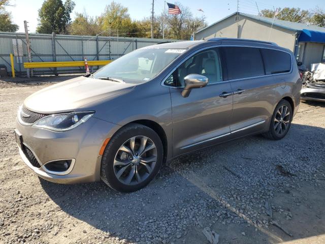 CHRYSLER PACIFICA L 2017 2c4rc1gg0hr655977