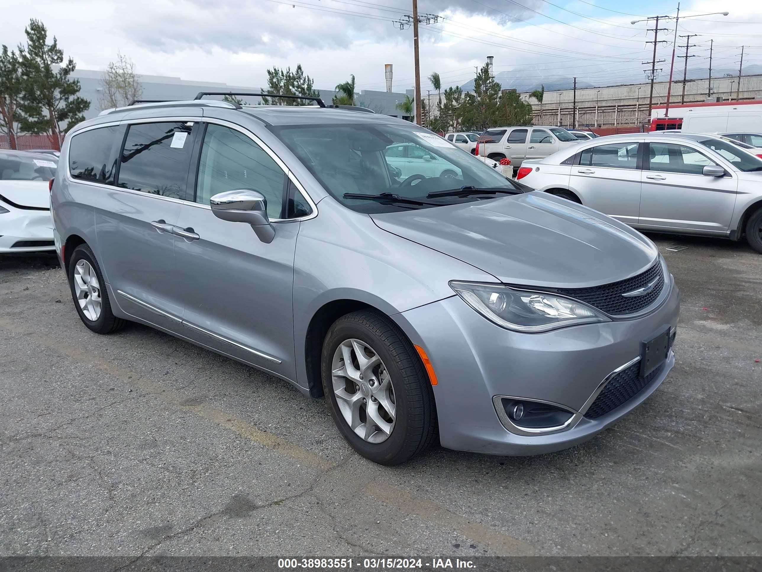 CHRYSLER PACIFICA 2020 2c4rc1gg1lr107351