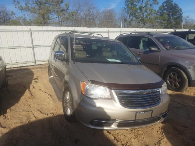 CHRYSLER TOWN &AMP COU 2013 2c4rc1gg2dr548407