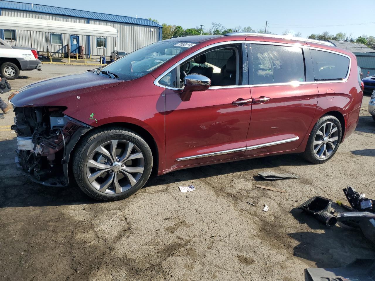 CHRYSLER PACIFICA 2018 2c4rc1gg4jr168268