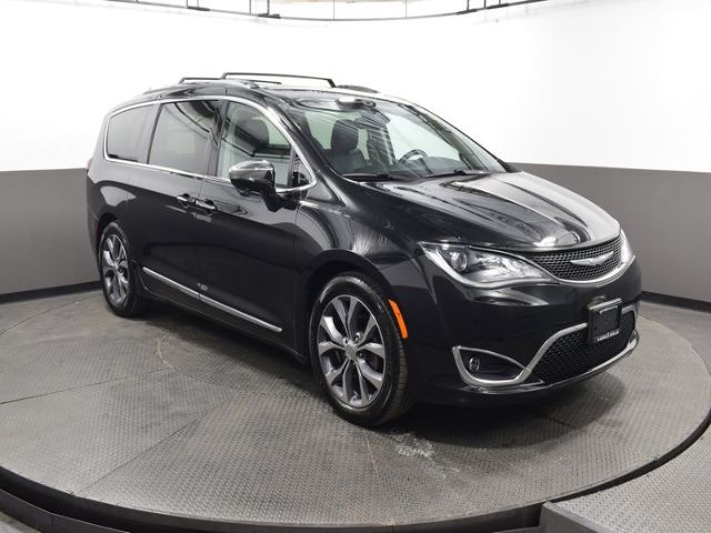 CHRYSLER PACIFICA 2018 2c4rc1gg5jr245763