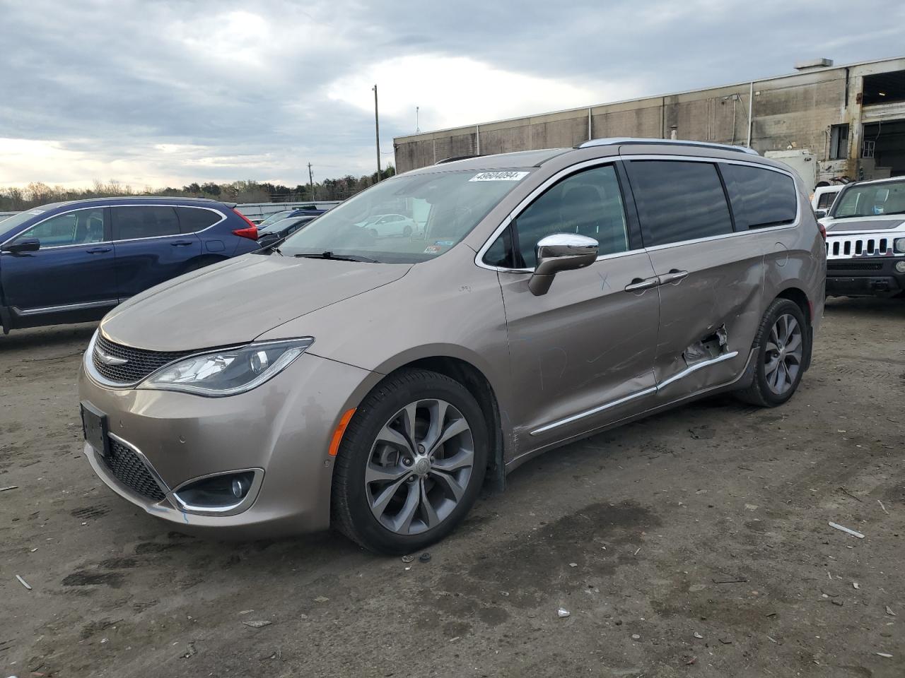 CHRYSLER PACIFICA 2017 2c4rc1gg7hr659105