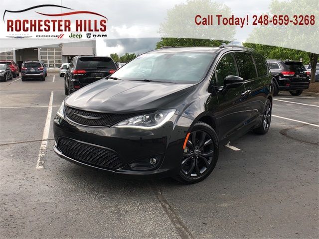 CHRYSLER PACIFICA 2019 2c4rc1gg7kr733517