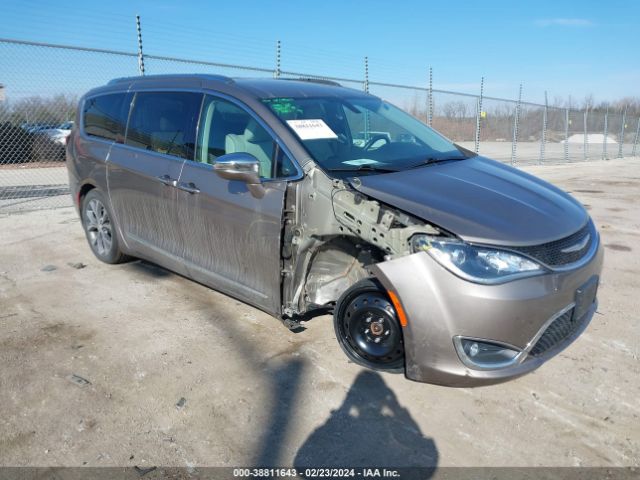 CHRYSLER PACIFICA 2018 2c4rc1gg8jr252531