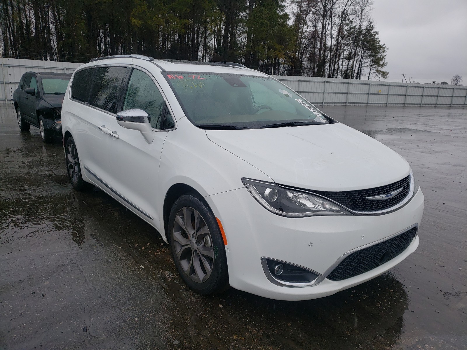 CHRYSLER PACIFICA L 2018 2c4rc1gg9jr154804