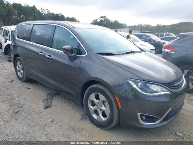 CHRYSLER PACIFICA 2018 2c4rc1h78jr164528