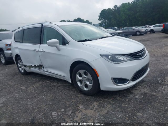 CHRYSLER PACIFICA 2018 2c4rc1l72jr105689