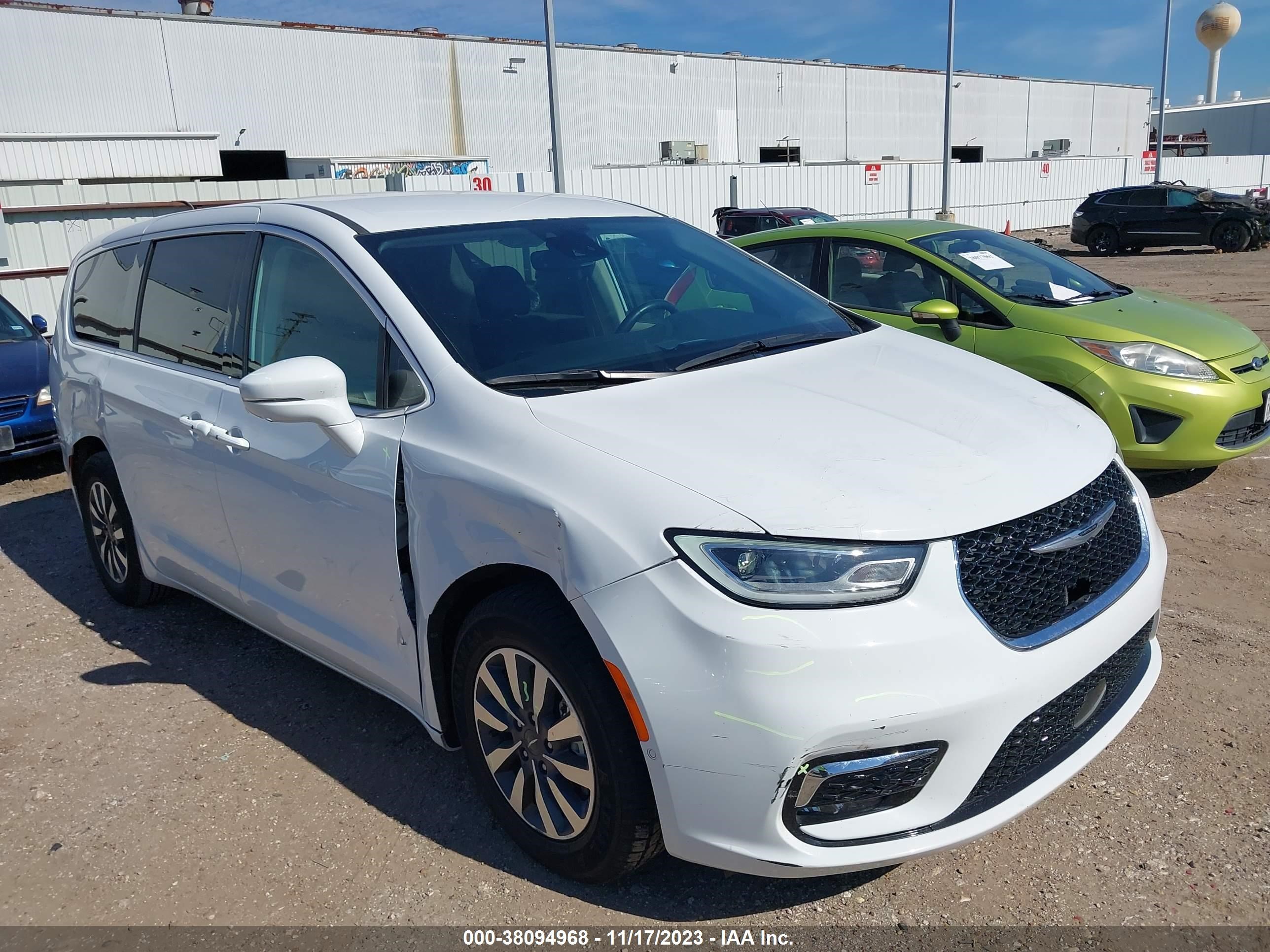 CHRYSLER PACIFICA 2022 2c4rc1l73nr122796