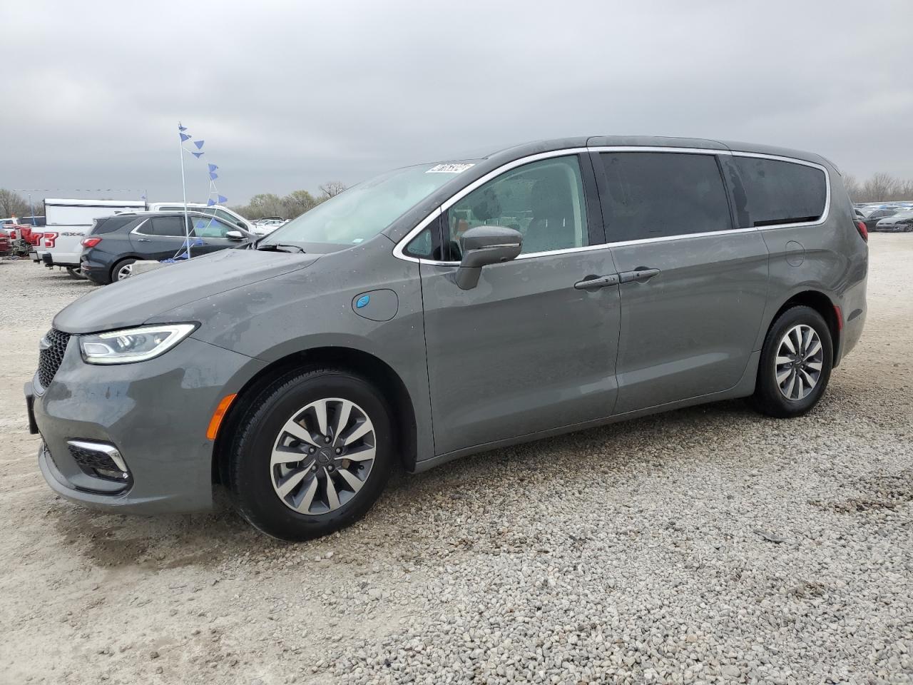 CHRYSLER PACIFICA 2022 2c4rc1l73nr144975