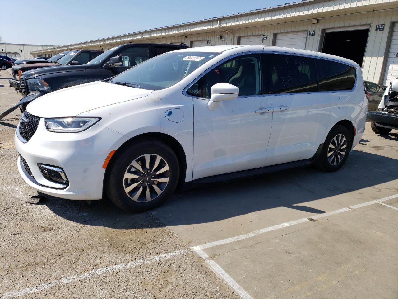 CHRYSLER PACIFICA 2022 2c4rc1l78nr157155