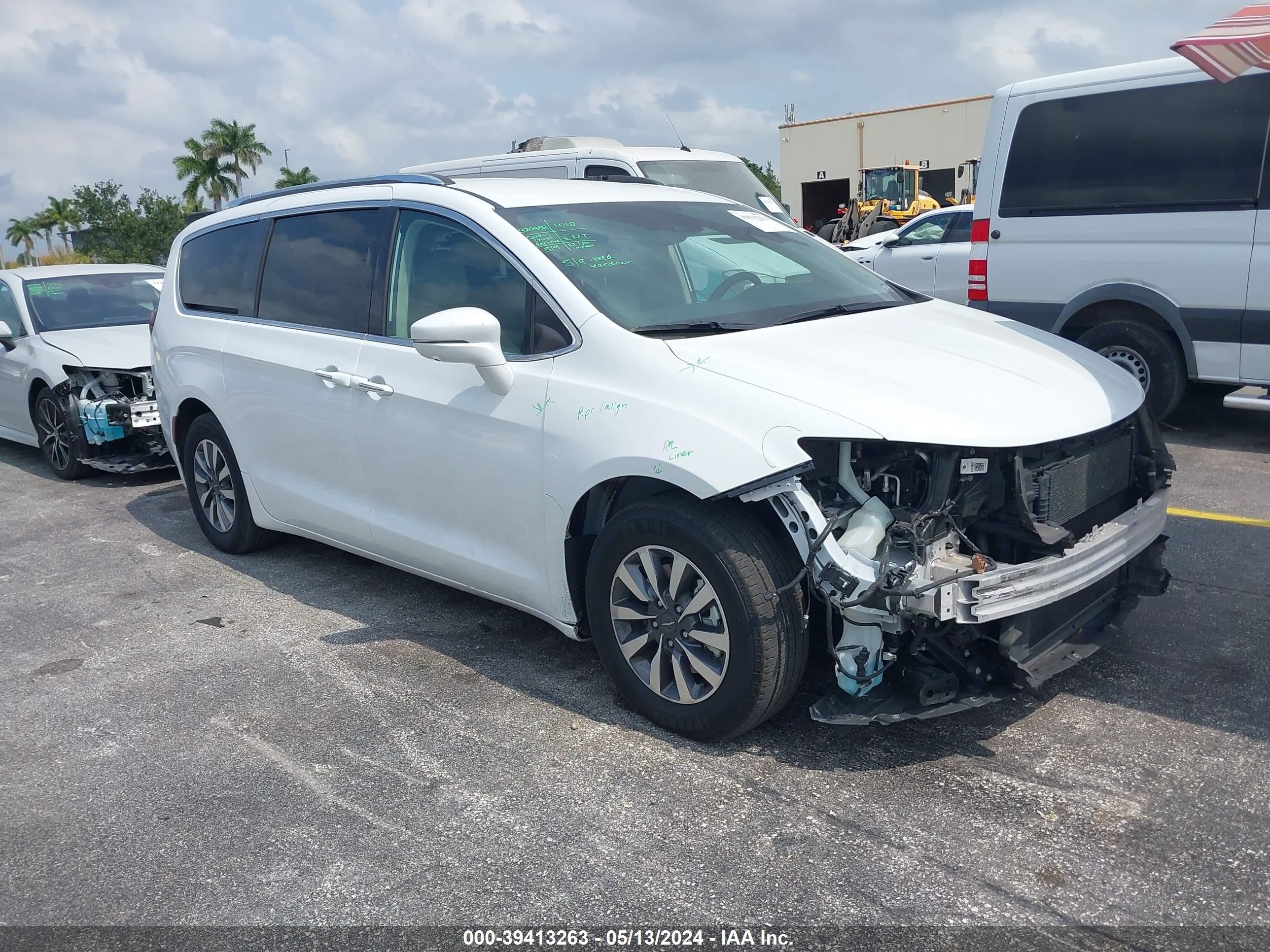 CHRYSLER PACIFICA 2021 2c4rc1l79mr596346