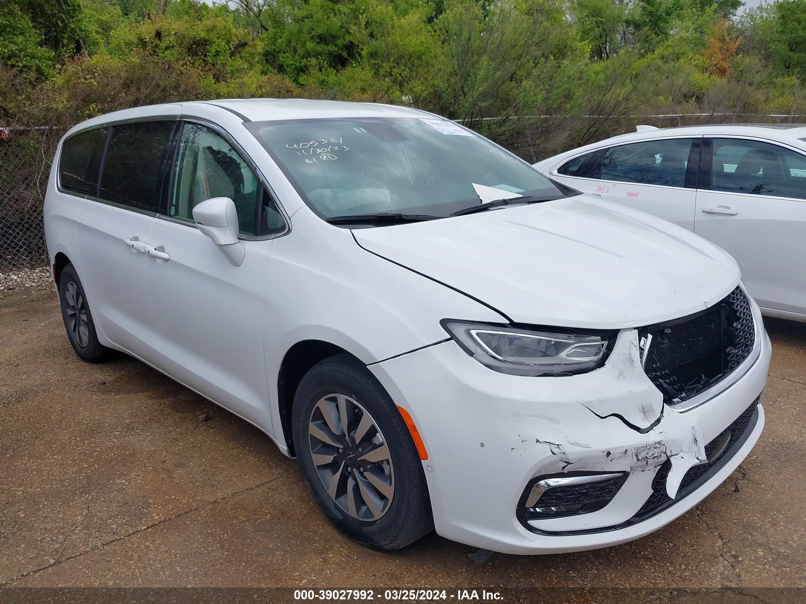 CHRYSLER PACIFICA 2022 2c4rc1l7xnr144908