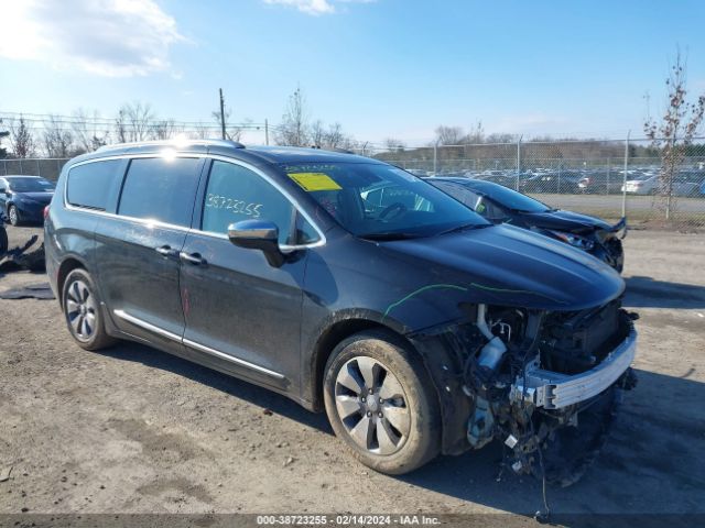 CHRYSLER PACIFICA HYBRID 2018 2c4rc1n71jr105602