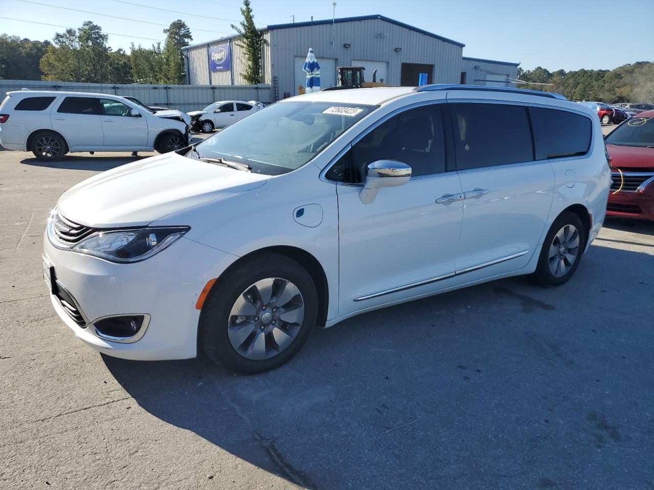 CHRYSLER PACIFICA 2018 2c4rc1n72jr295104