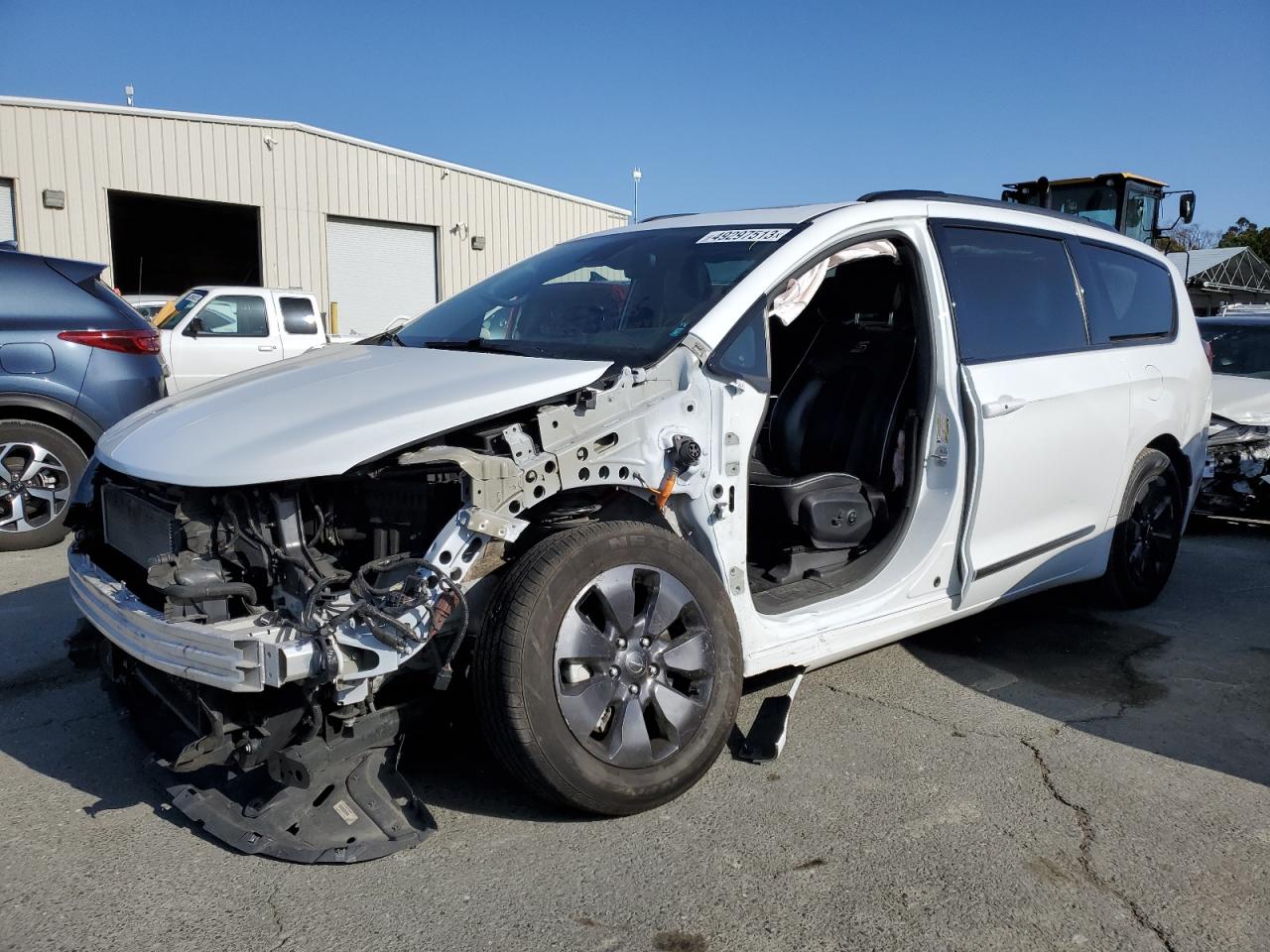 CHRYSLER PACIFICA 2019 2c4rc1n72kr722265