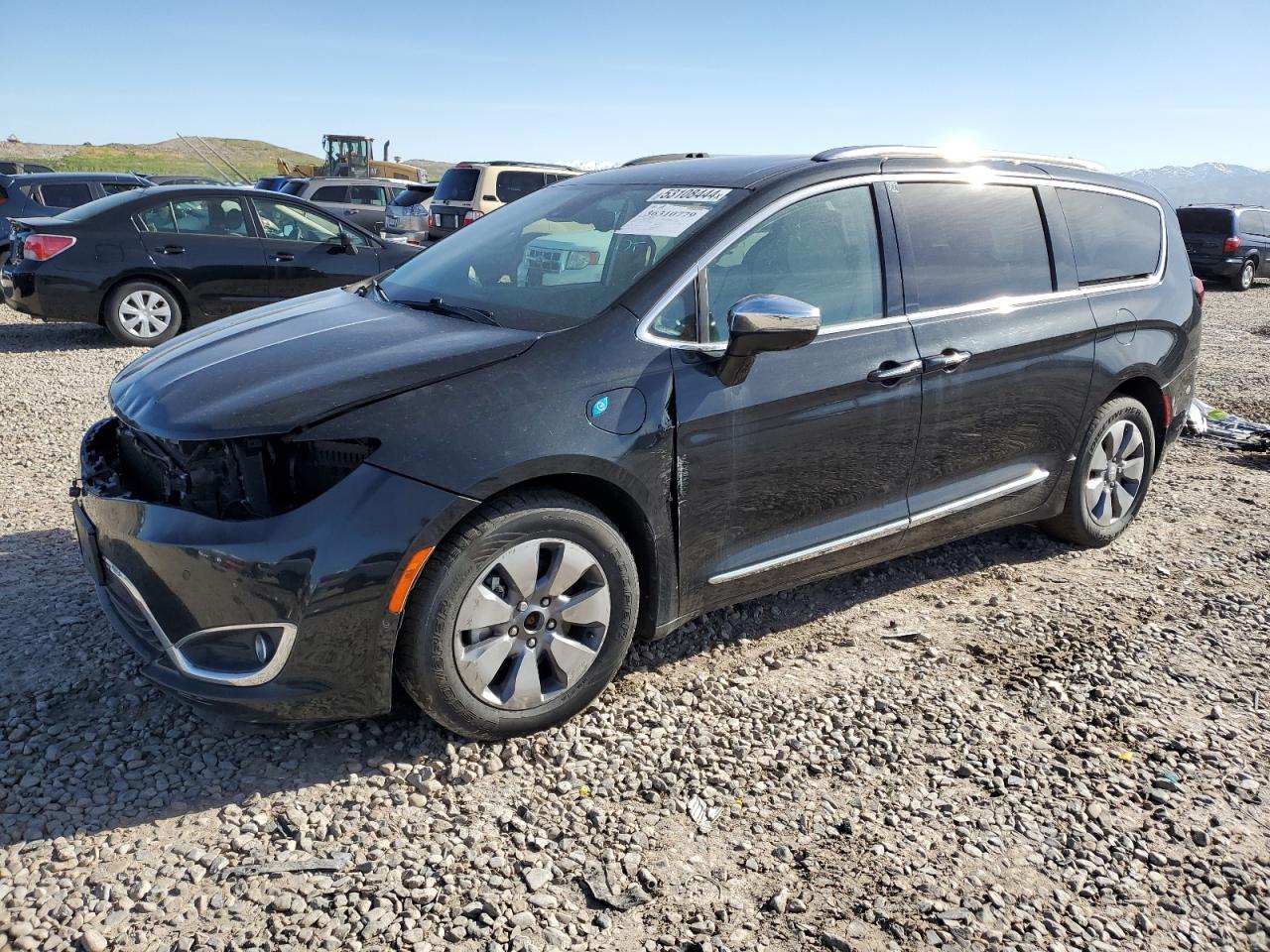 CHRYSLER PACIFICA 2017 2c4rc1n7xhr730509