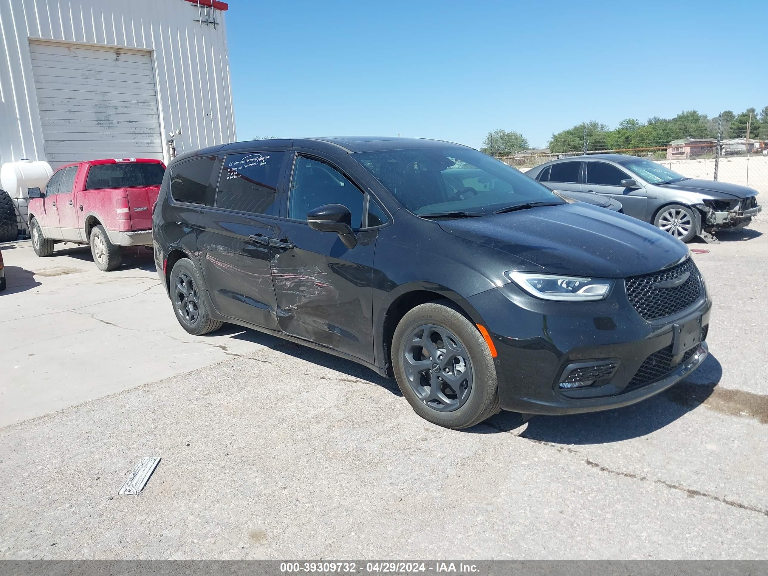 CHRYSLER PACIFICA 2022 2c4rc1s73nr137123