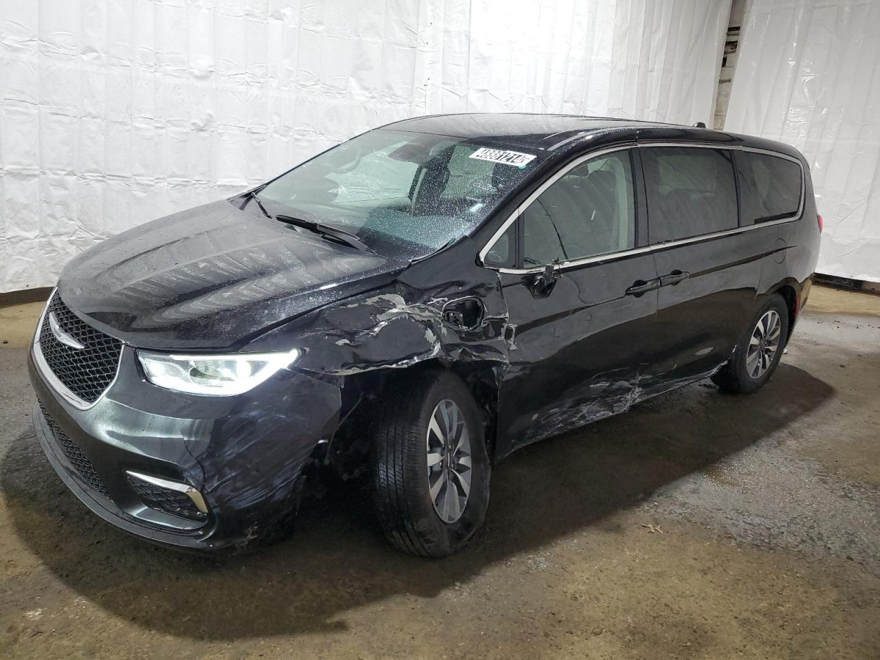 CHRYSLER PACIFICA 2024 2c4rc1s75rr102783