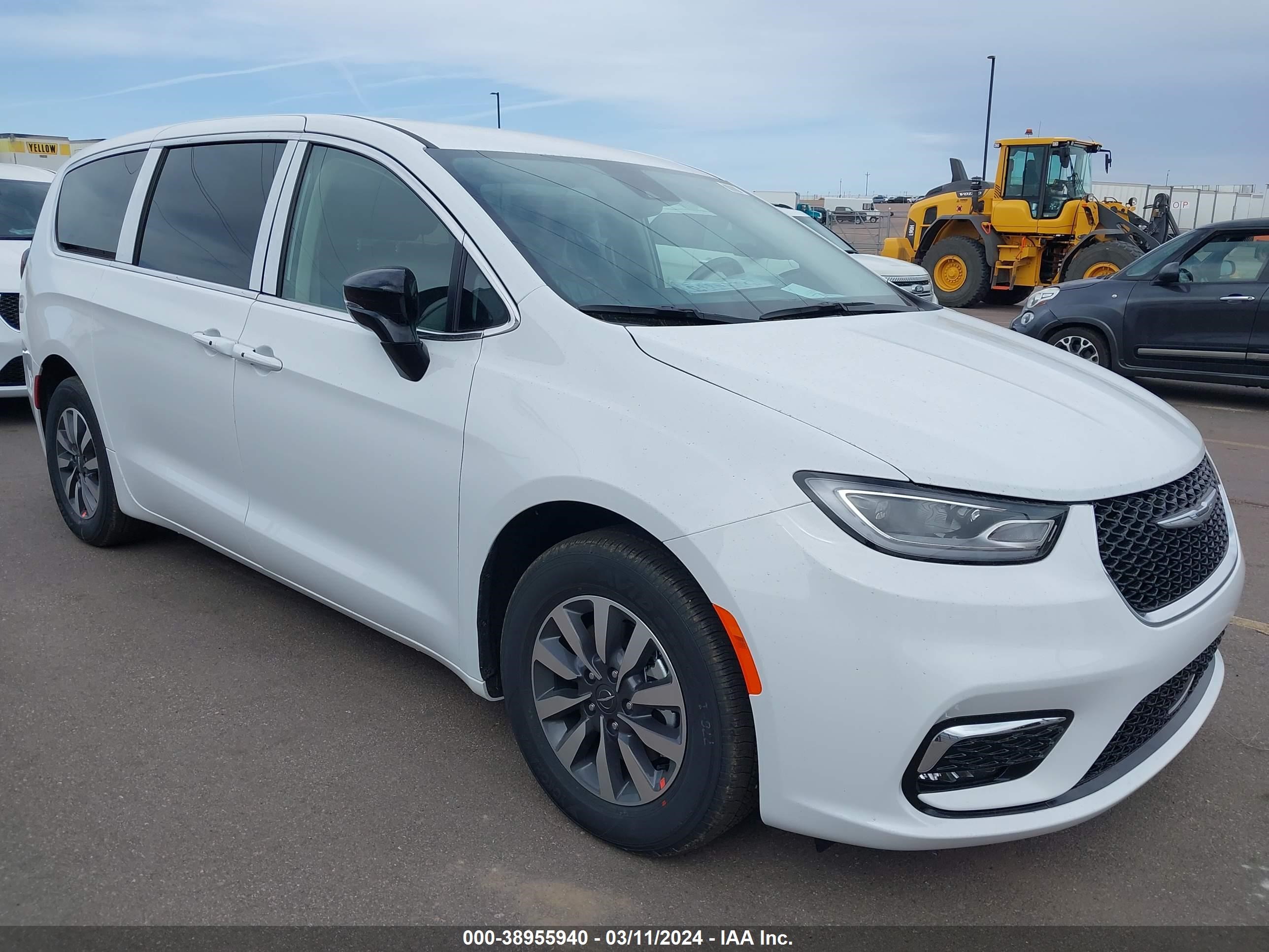 CHRYSLER PACIFICA 2024 2c4rc1s75rr121771